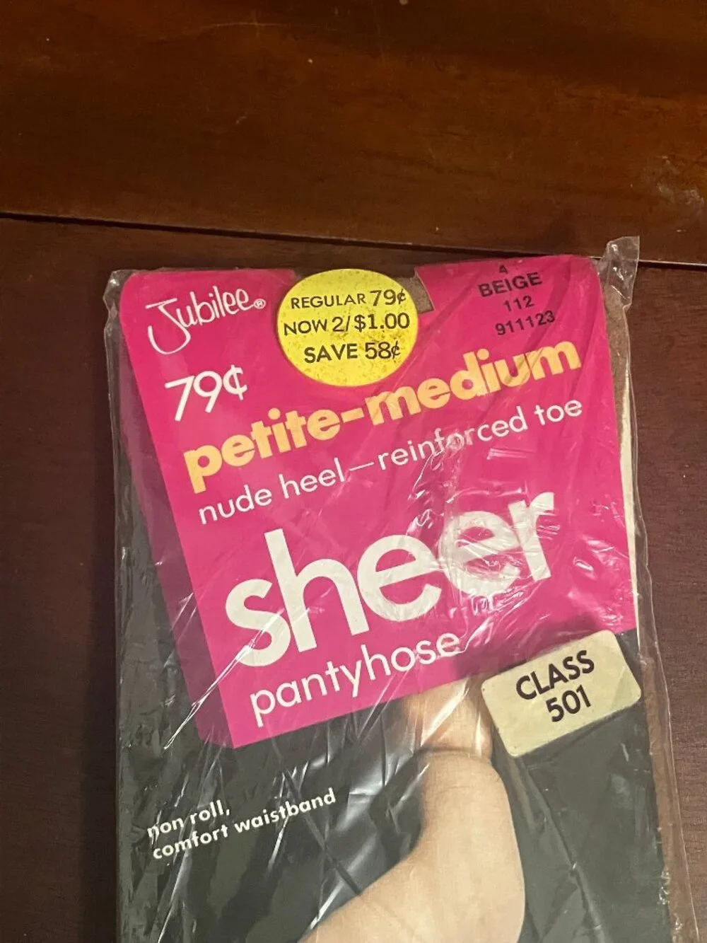 Vintage Jubilee Beige Sheer Pantyhose Petite Medium Kroger Brand
